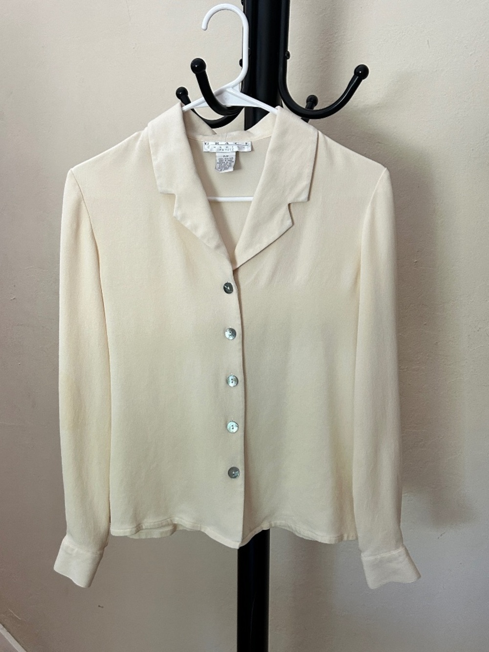 100% Silk Wrinkle Resistant Button-up Long Sleeve Soft White Ivory Shirt - Picture 8 of 15